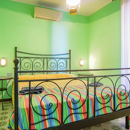 3 Bedroom In Διαμέρισμα *
