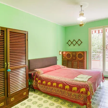3 Bedroom In Διαμέρισμα